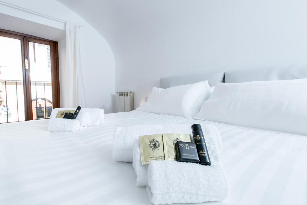 Fiorentini Charme - My Extra Home Řím Pokoj fotografie